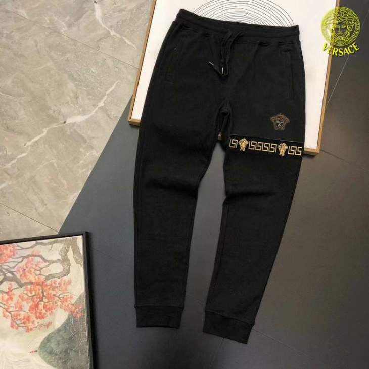 Picture of Versace Sweater Suits _SKUVersaceM-3XL12yn0942732